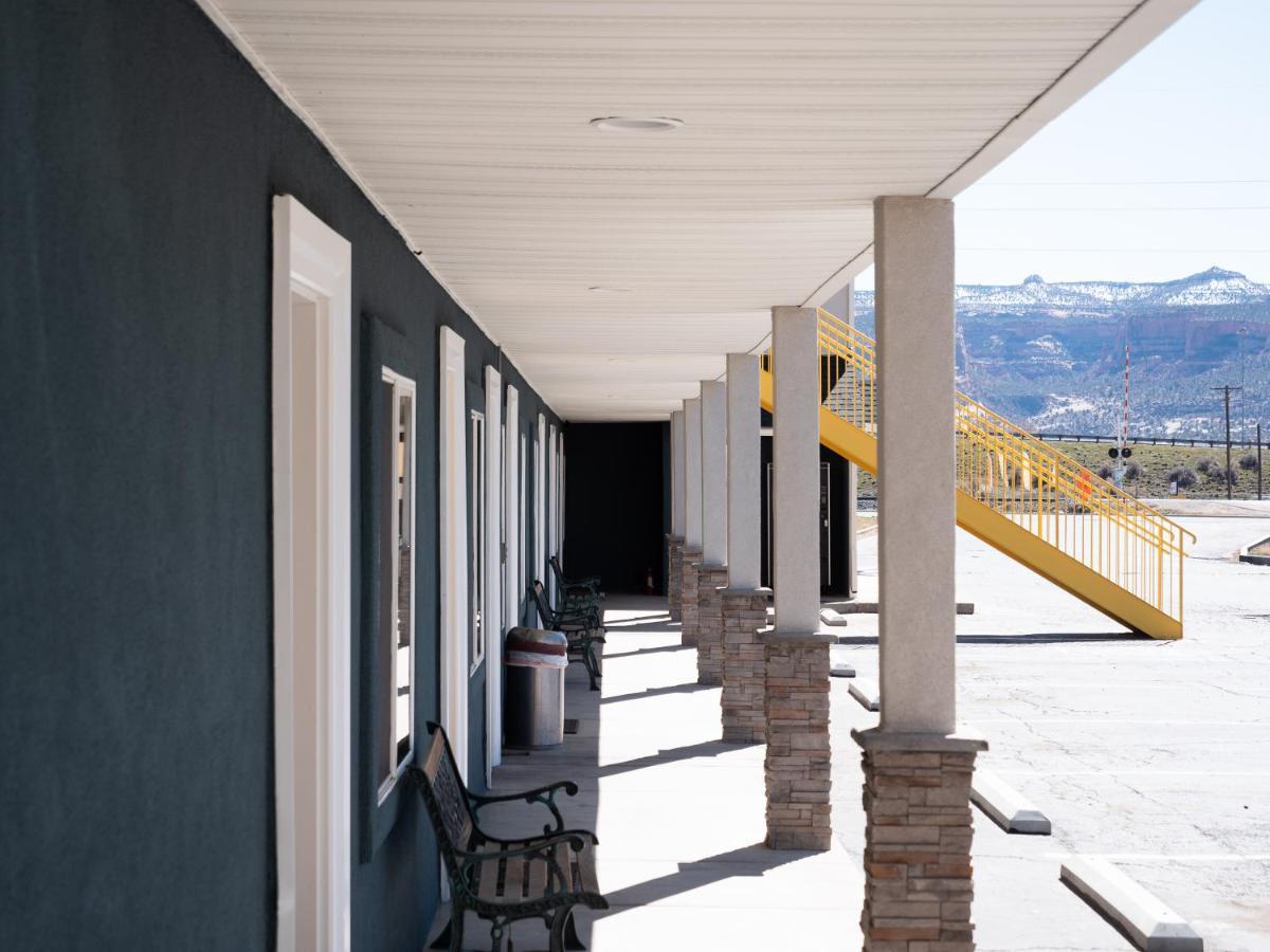 Balanced Rock Inn Fruita Exterior foto